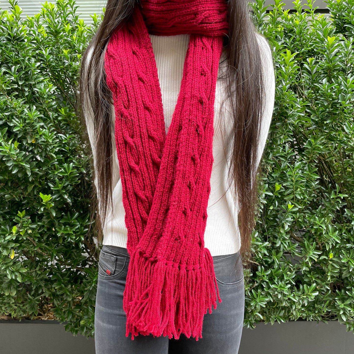 Reversible Cable Scarf Knitting Pattern – Easy Beginner Knit (PDF Pattern)
